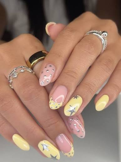 Pastel Yellow French Tips with Stars Pastel Yellow French Tips with Stars — yellow nail designs