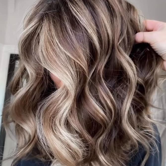 Long Layers Dark Blonde With Lighter Lowlights — Lowlights for Blonde Hair