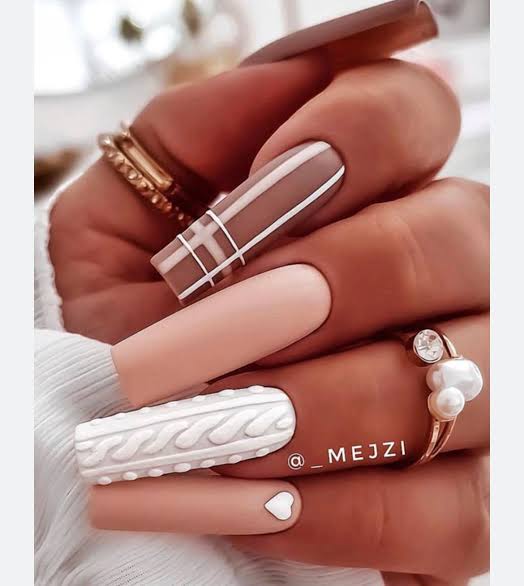 Nude Pink Brown White Knit and Plaid Nails Nude Pink Brown White Knit and Plaid Nails — Sweater Nails