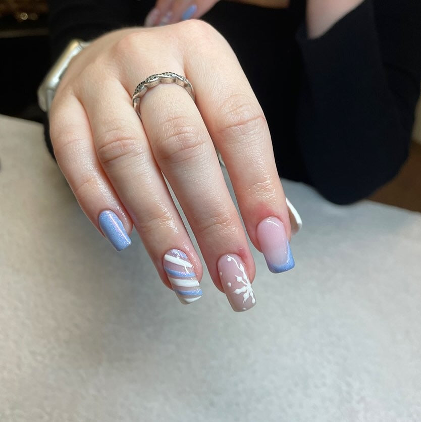 Light Blue Ombre with Stripes & Snowflakes Light Blue Ombre with Stripes & Snowflakes — Winter Squoval Nails