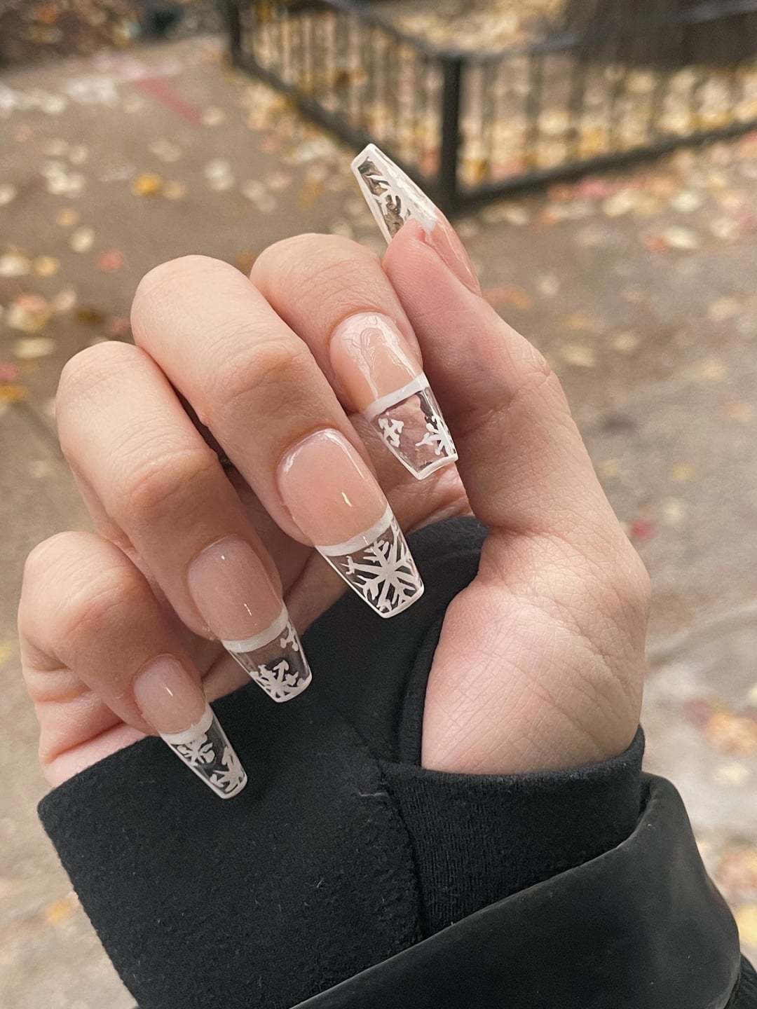Snowflake French Tip Coffin Nails Snowflake French Tip Coffin Nails — Snowflake Nails