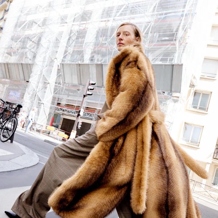 Brown Faux Fur Coat with Leather Skirt for Street Style — Faux Fur Coat Outfits