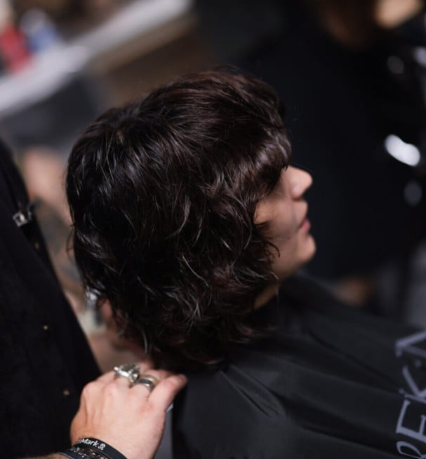 Short Choppy Wavy Shag Short Choppy Wavy Shag — Low Maintenance Winter Haircuts