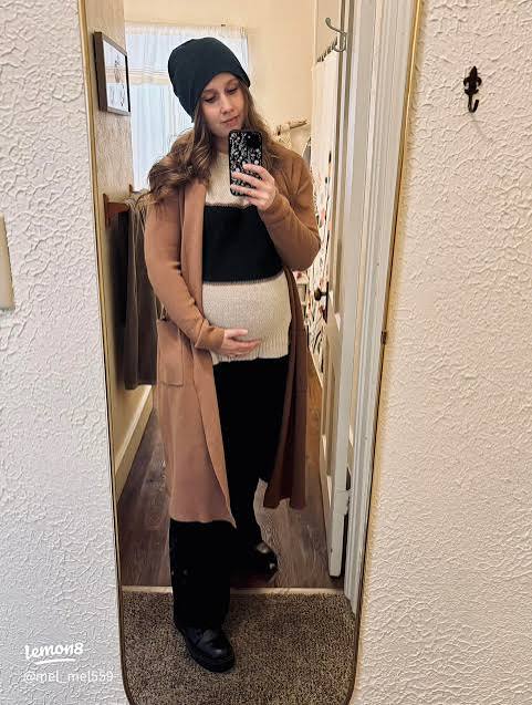 Casual Winter Outfit Idea — Winter Maternity Outfits