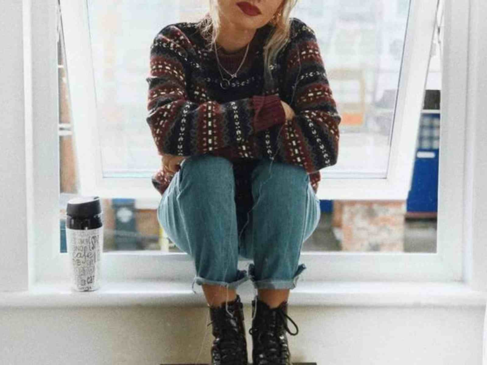 Multicolor Patterned Sweater with Combat Boots Multicolor Patterned Sweater with Combat Boots — Winter School Outfits