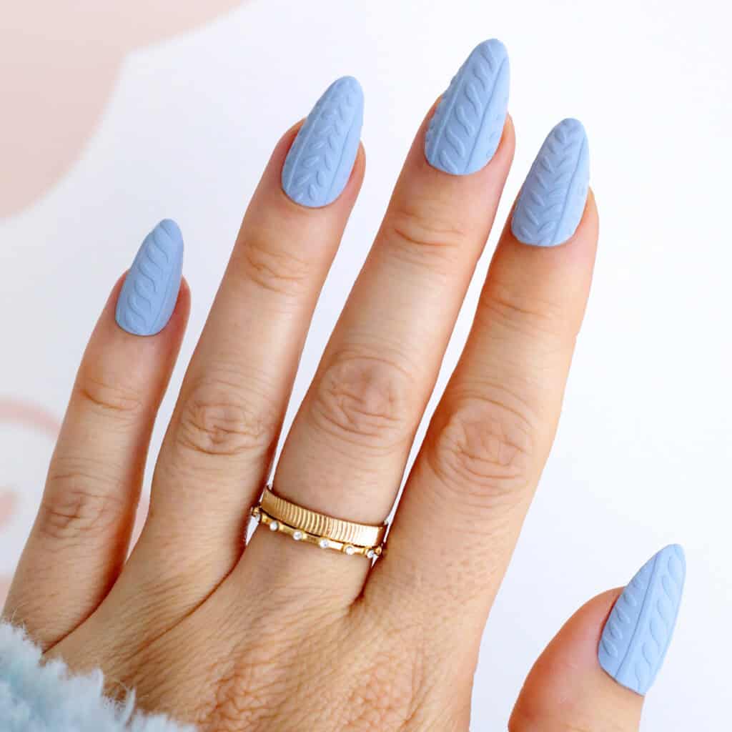 Textured Cable Knit Stiletto Nails Textured Cable Knit Stiletto Nails — Winter Acrylic Nails