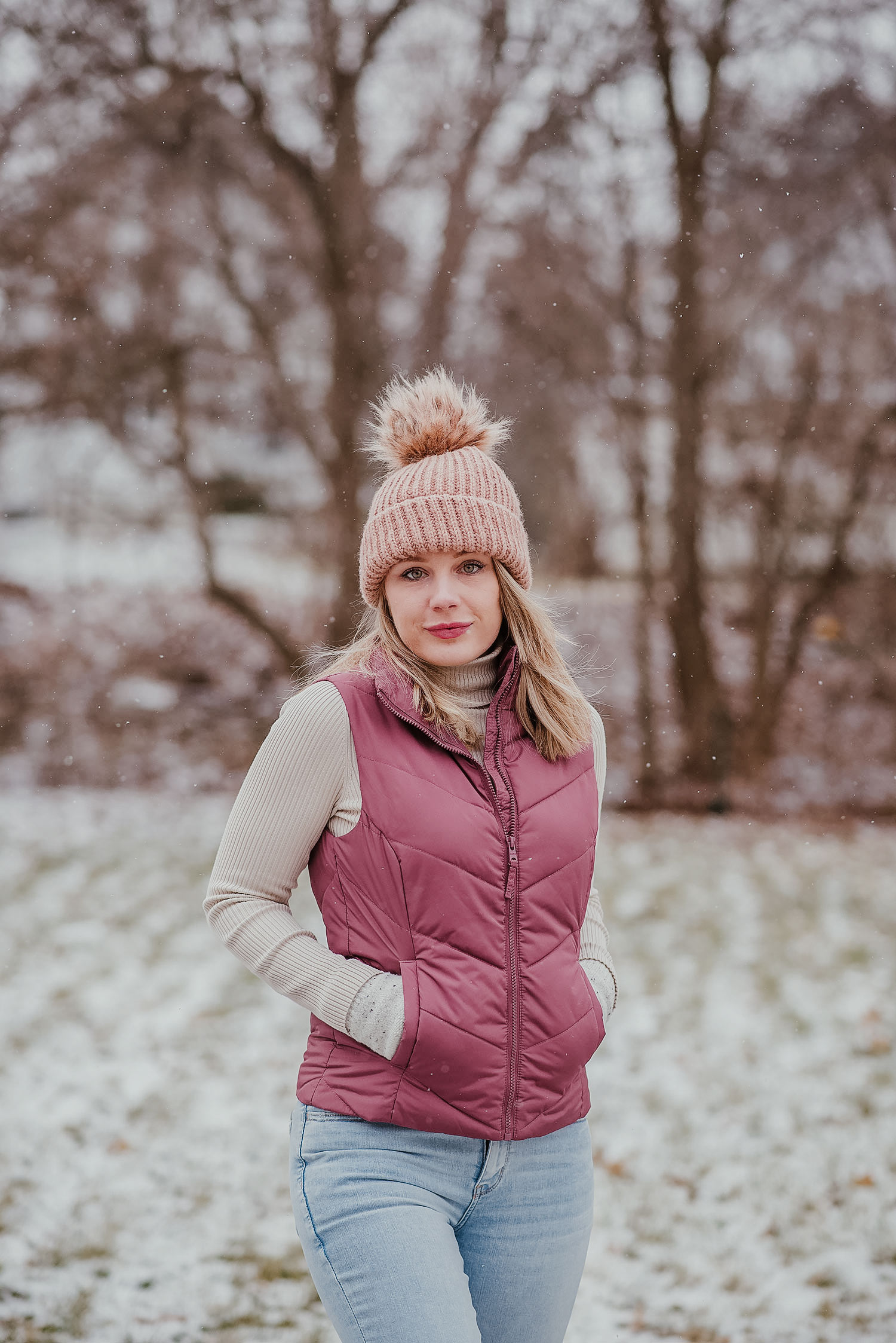 Casual Chic Outfit Idea — Puffer Vest Outfits