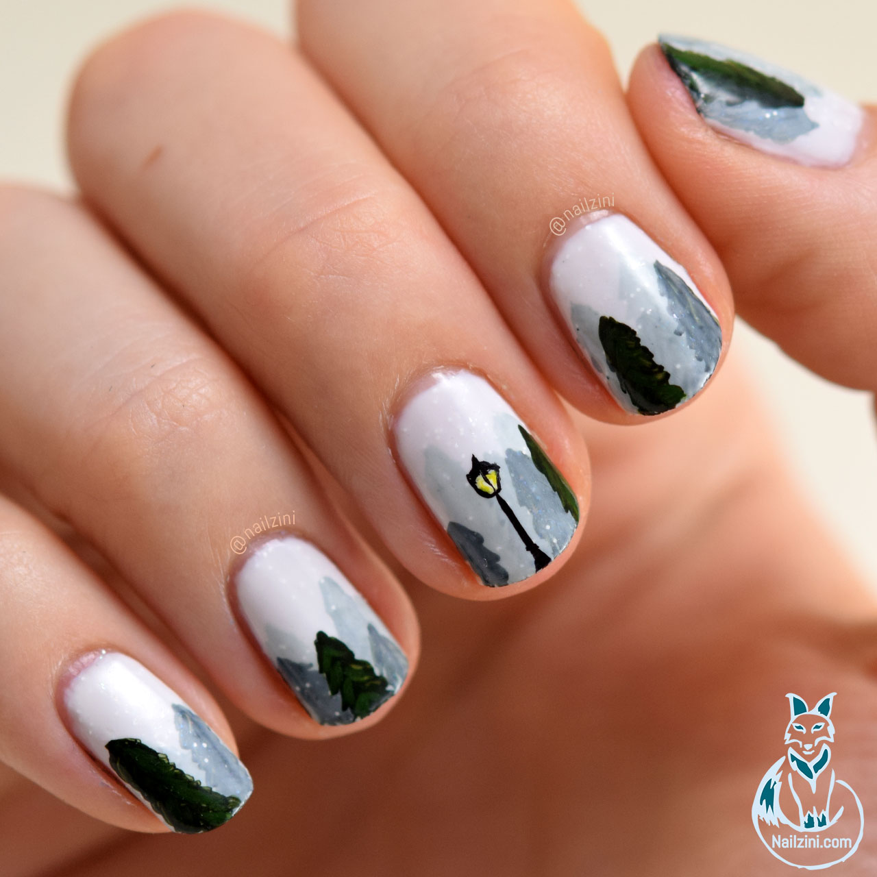 Matte Winter Mountain Landscape Matte Winter Mountain Landscape — Winter Wonderland Nails