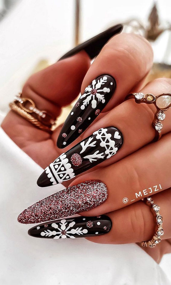 Long Stiletto Snowflake Sweater Nails Long Stiletto Snowflake Sweater Nails — Winter Black Nails