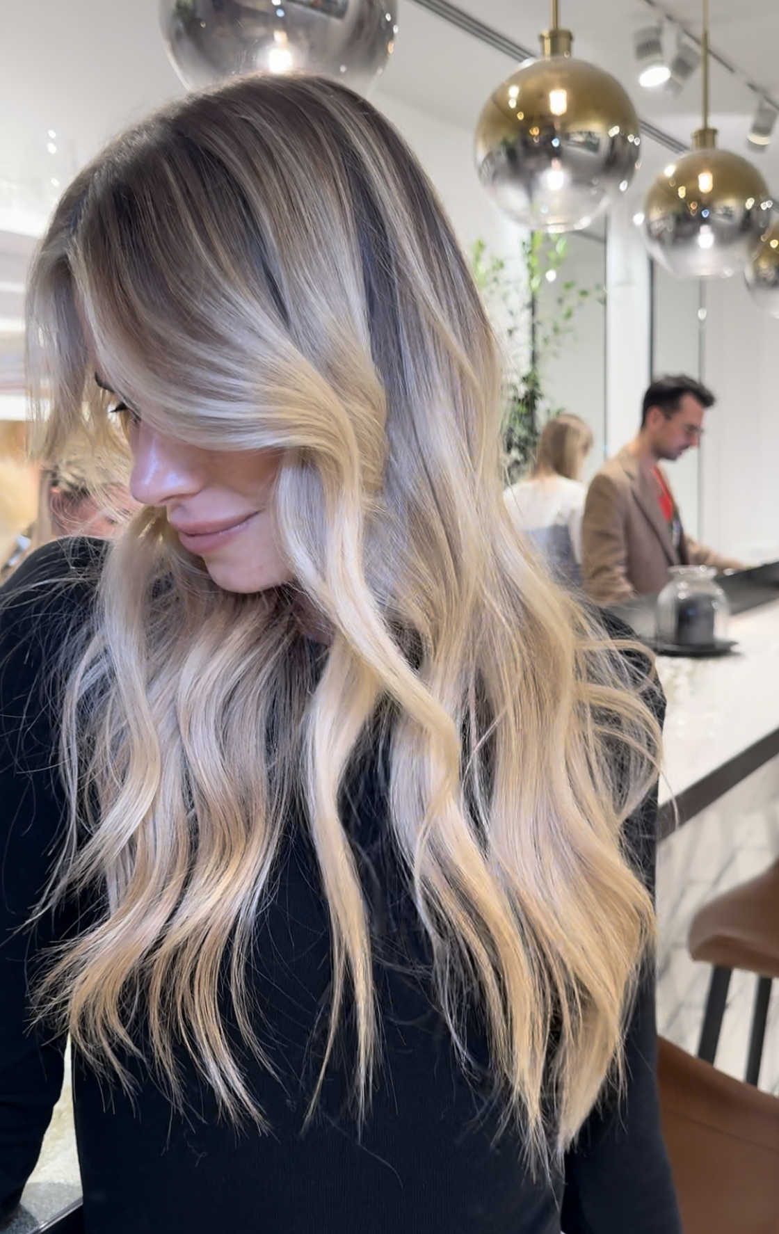 Wavy Medium Density Mid-Back Dark Brown Ash Beige Blonde — Reverse Balayage