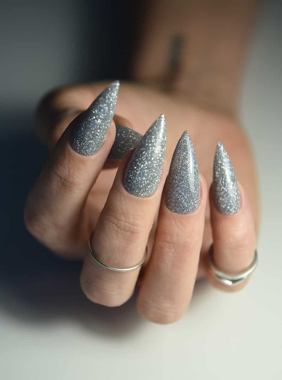 Nude Stiletto With Red French Tips And Bow Nude Stiletto With Red French Tips And Bow — Winter Stiletto Nails
