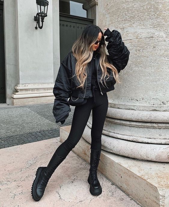 Oversized Bomber Jacket for Streetwear Aesthetic Oversized Bomber Jacket for Streetwear Aesthetic — All Black Winter Outfits