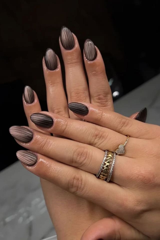 Gradient Ombré Stripe Almond Nails Gradient Ombré Stripe Almond Nails — nail art ideas