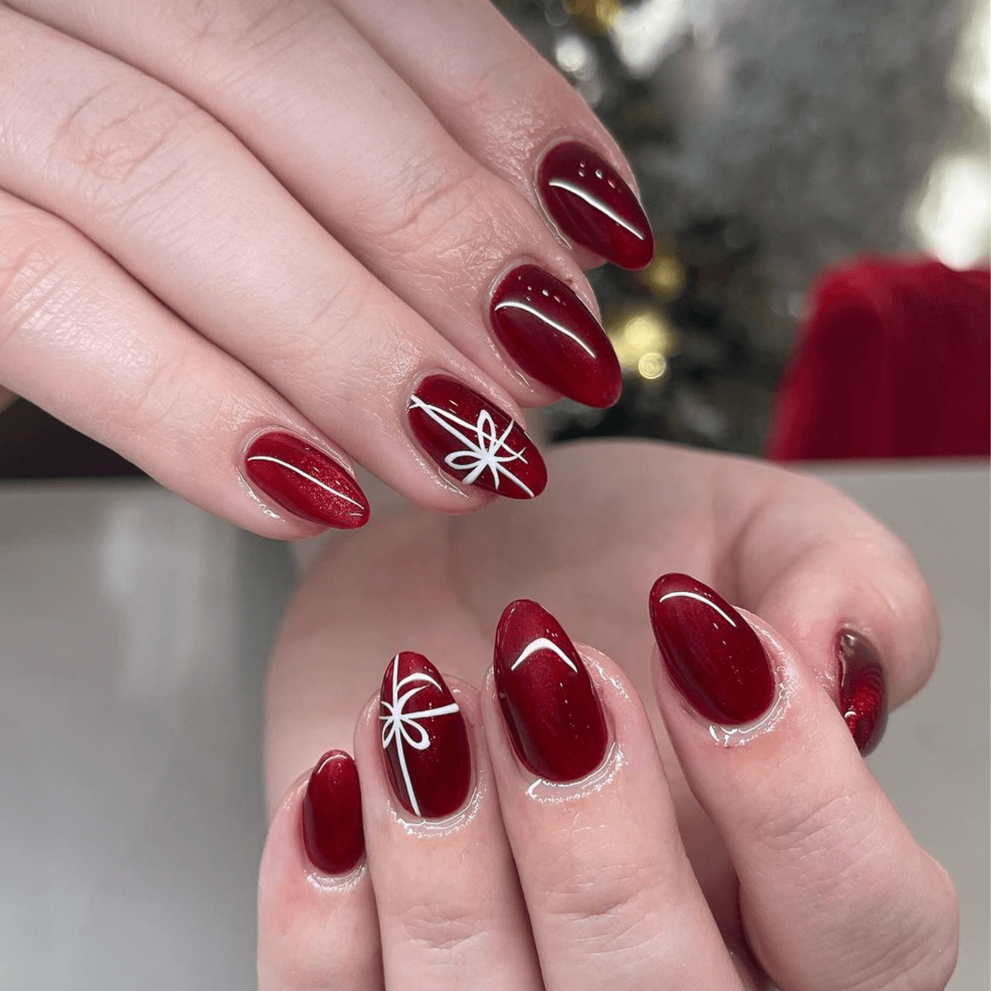 Red White Bow Glossy Oval Nails Red White Bow Glossy Oval Nails — Everyday Winter Nails