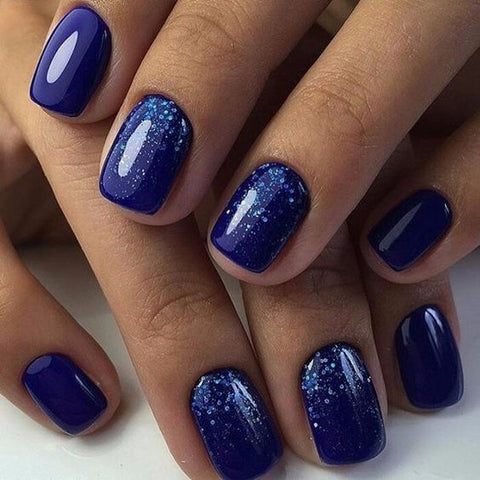 Deep Blue with Blue Glitter Accents Deep Blue with Blue Glitter Accents — Short Winter Gel Nails