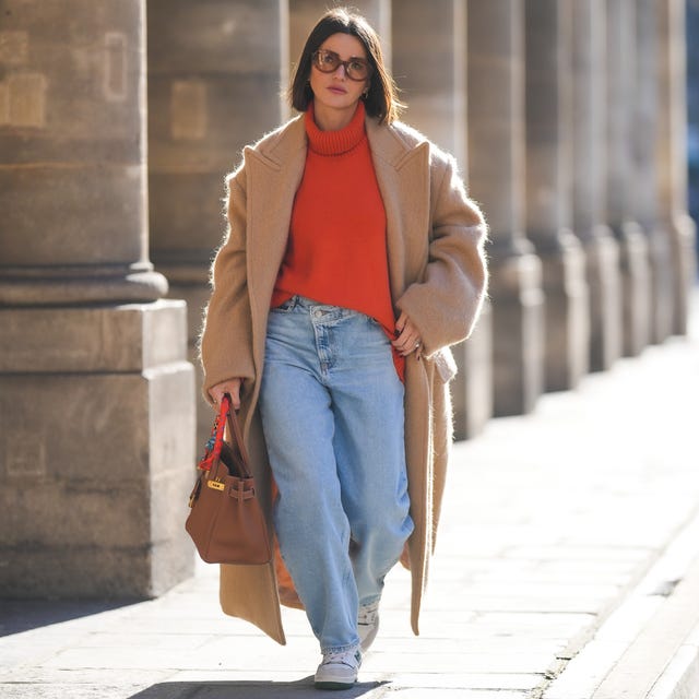 Camel Coat with Orange Turtleneck for a Bold Winter Contrast Camel Coat with Orange Turtleneck for a Bold Winter Contrast — Winter Outfits for Moms