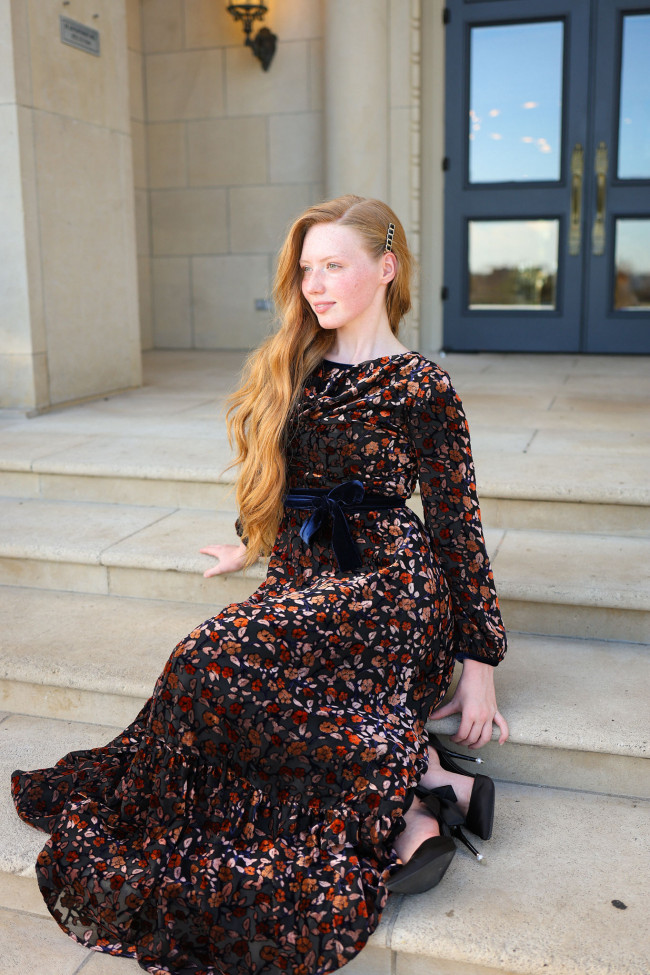 Velvet Floral Maxi Dress with Tiered Skirt Velvet Floral Maxi Dress with Tiered Skirt — Dressy Winter Outfits