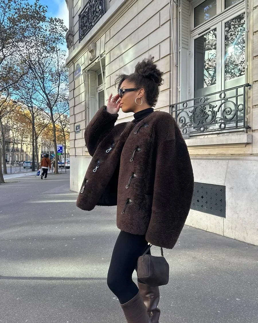 Textured Brown Jacket and Leggings for a Chic City Look Textured Brown Jacket and Leggings for a Chic City Look — Winter Outfits