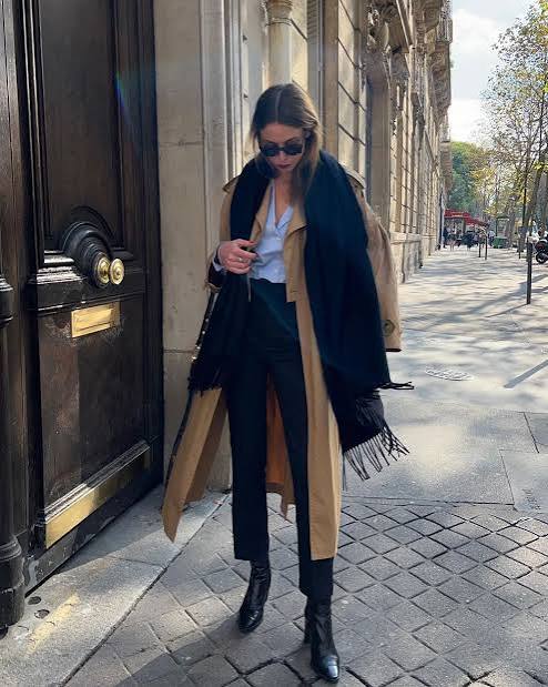 Black Pointed-Toe Ankle Boots with Trench Coat for Business Casual Black Pointed-Toe Ankle Boots with Trench Coat for Business Casual — Ankle Boots Outfits