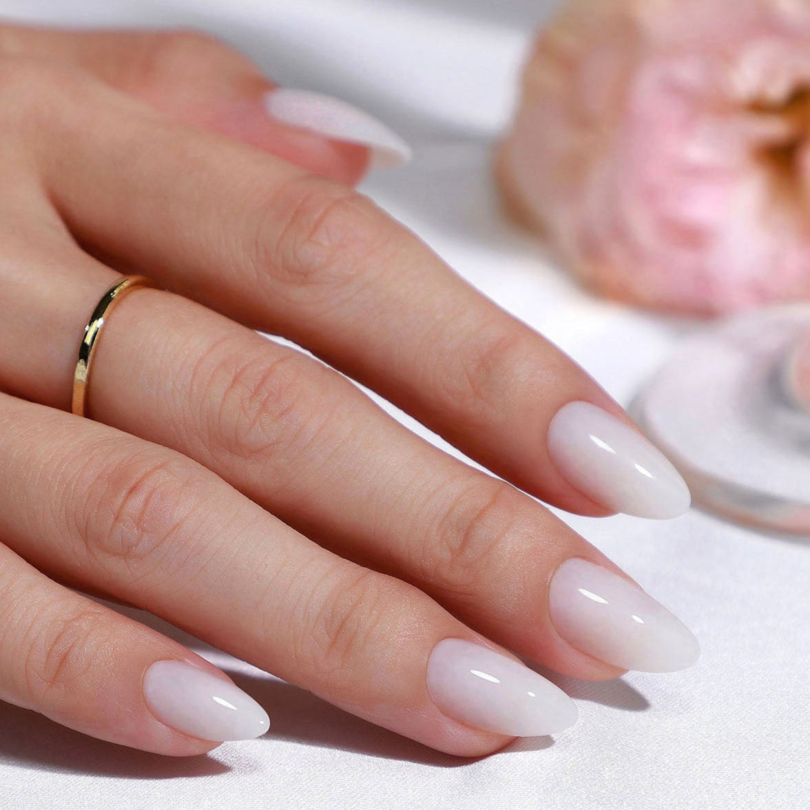Glossy Milky White Short Almond Nails Glossy Milky White Short Almond Nails — Milky White Nails