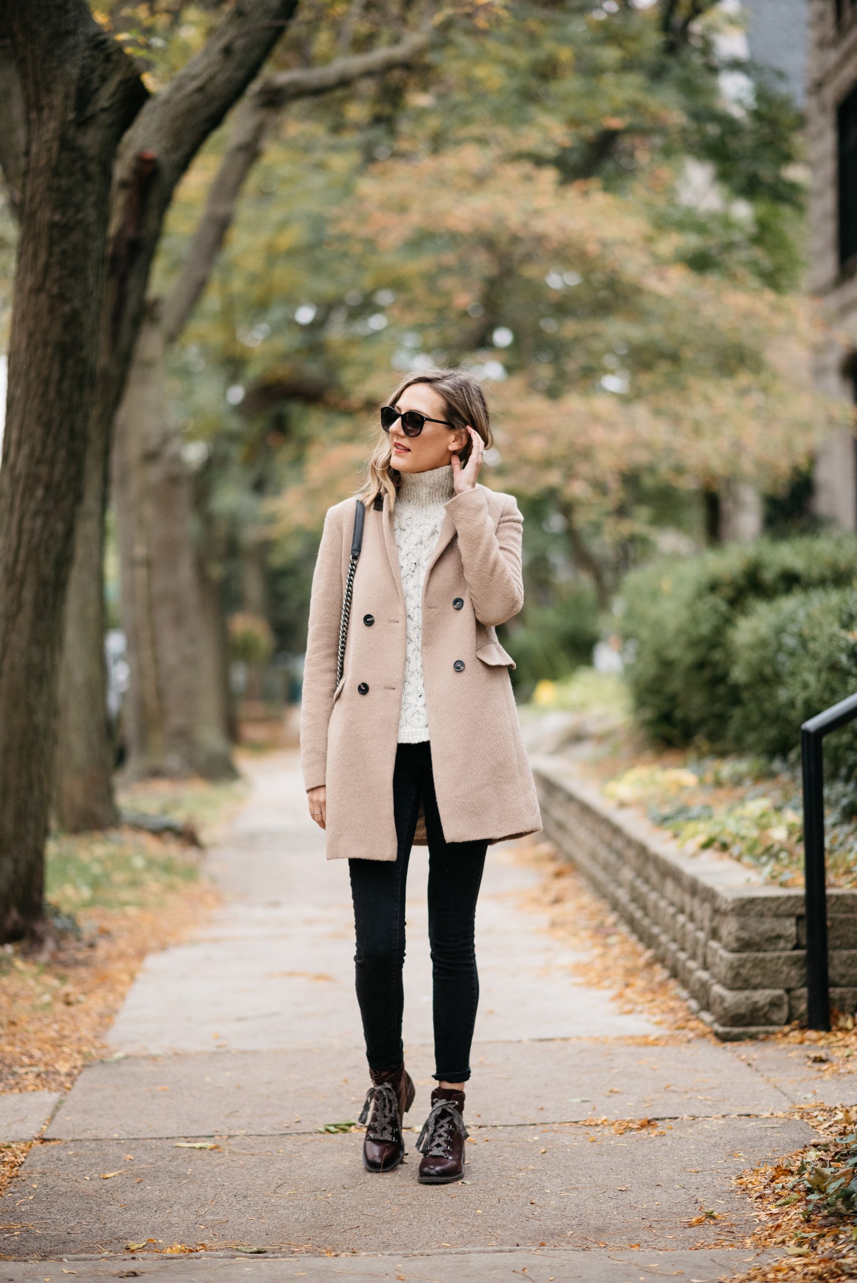 Burgundy Lace-Up Boots with a Double-Breasted Coat Burgundy Lace-Up Boots with a Double-Breasted Coat — Winter Boots Outfits