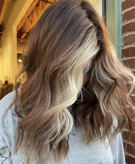 Dark Chocolate With Subtle Warm Highlights Dark Chocolate With Subtle Warm Highlights — Winter Hair Colors for Women Over 40