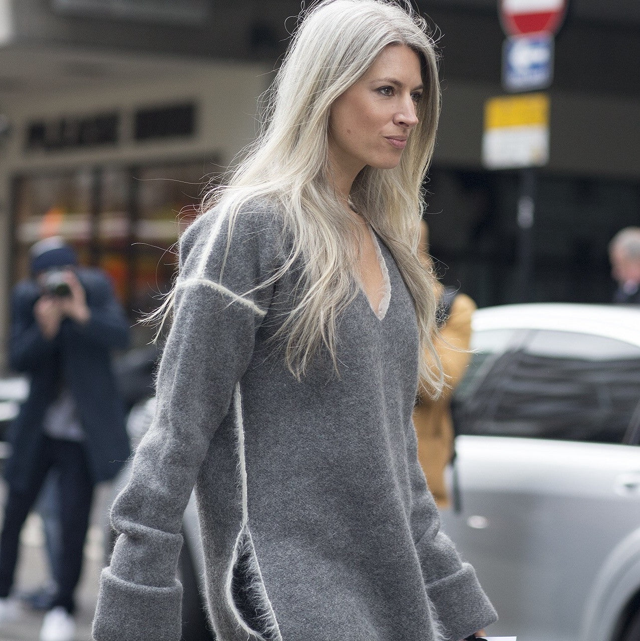Long Ash Blonde with Silver Highlights Long Ash Blonde with Silver Highlights — Winter Haircuts for Gray Hair