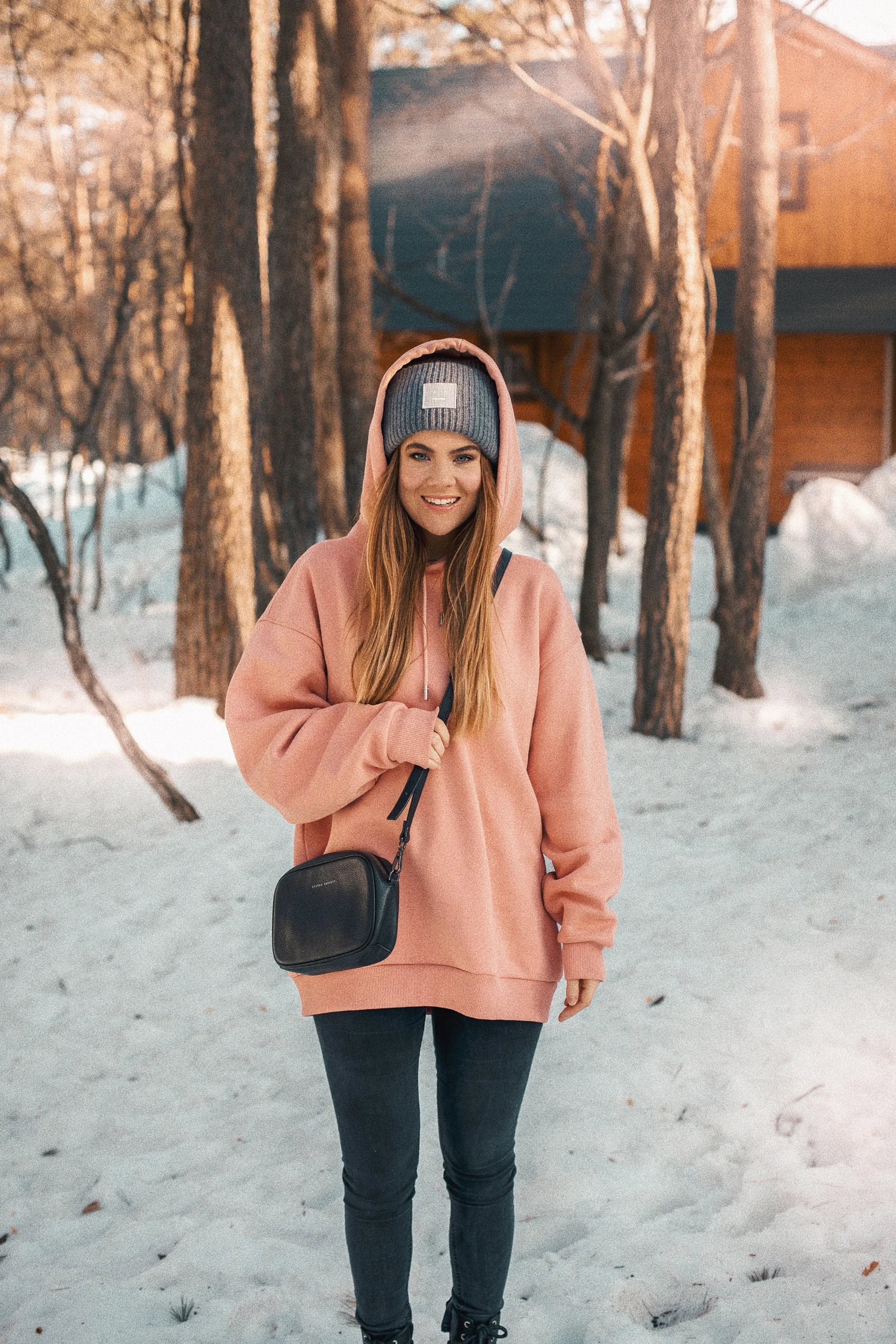 Cozy Pink Fleece Hoodie and Grey Beanie for Casual Winter Days — Japan Winter Outfits