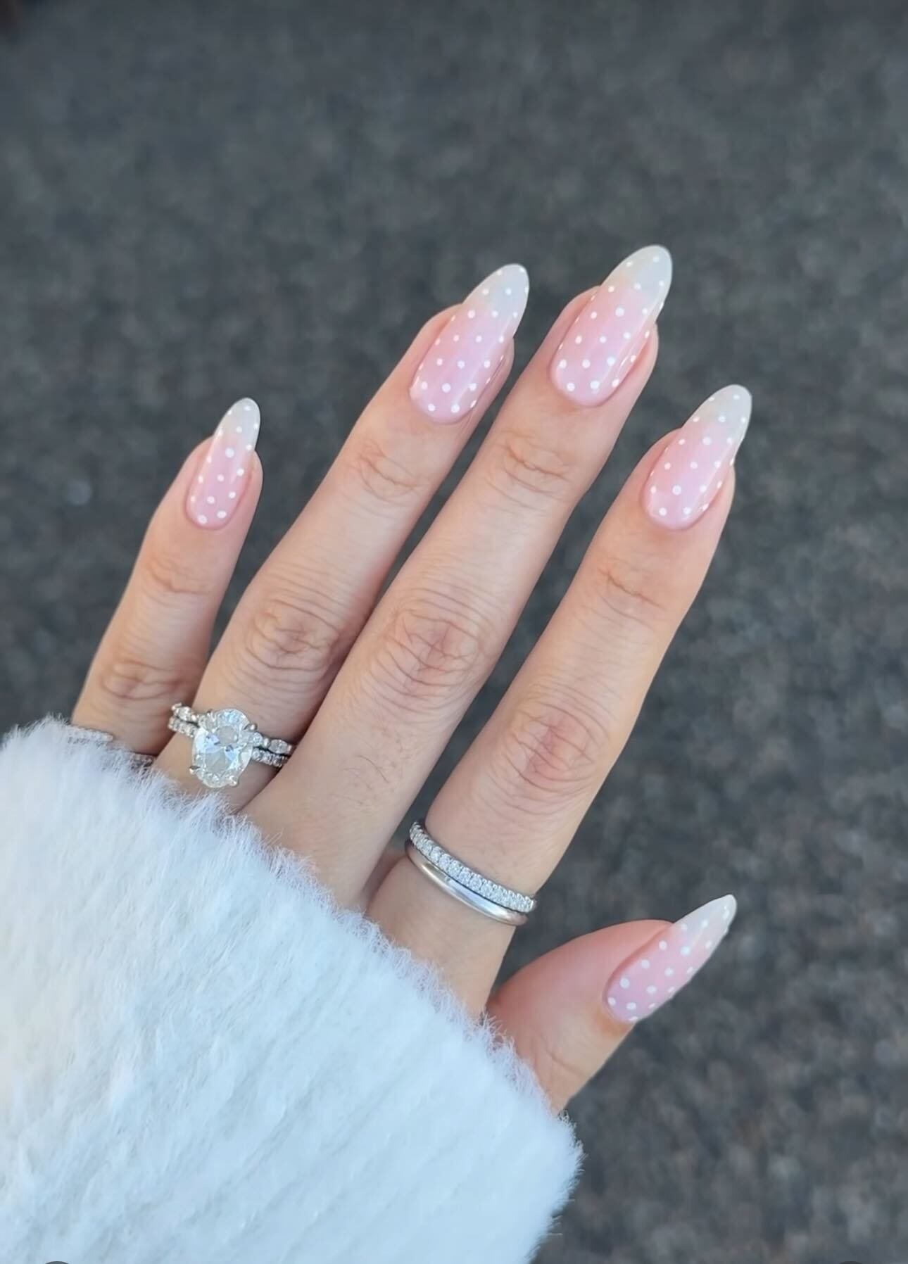 White Polka Dots Visual Idea White Polka Dots Visual Idea — Winter Nail Colors