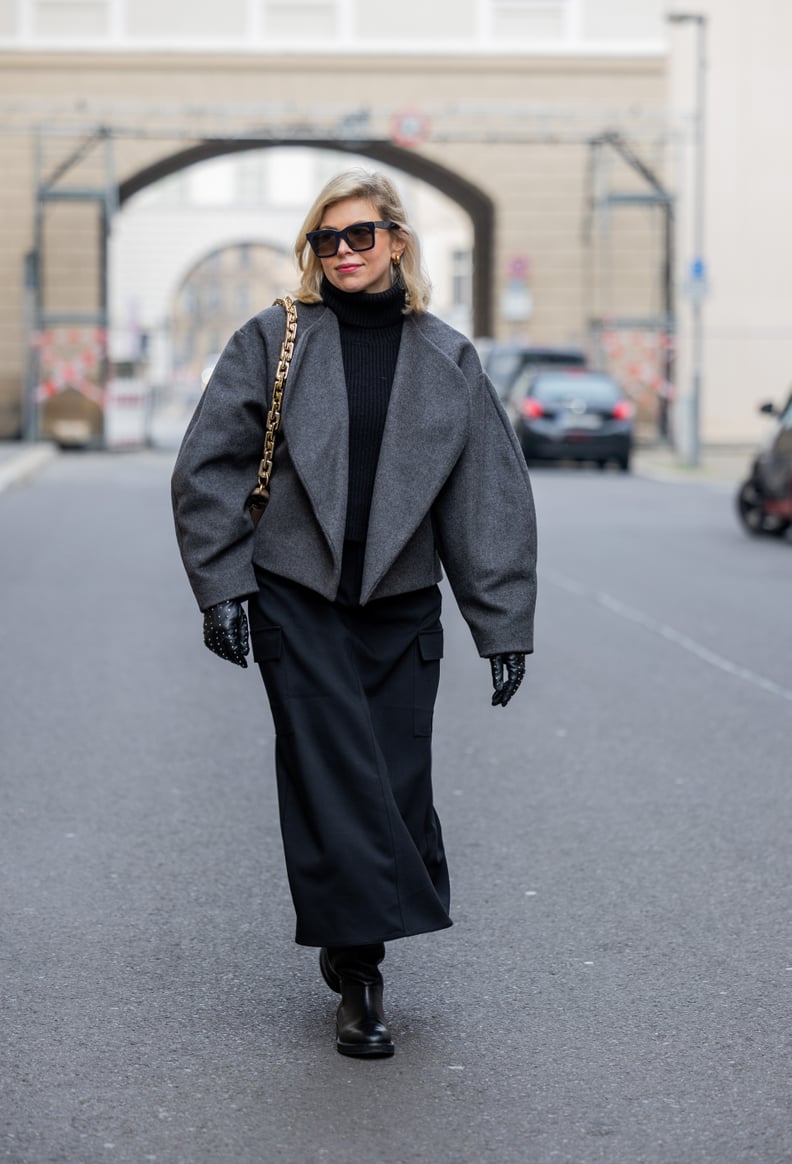 Grey Oversized Jacket Over Black Turtleneck and Wide-Leg Skirt Grey Oversized Jacket Over Black Turtleneck and Wide-Leg Skirt — Winter Work Outfits