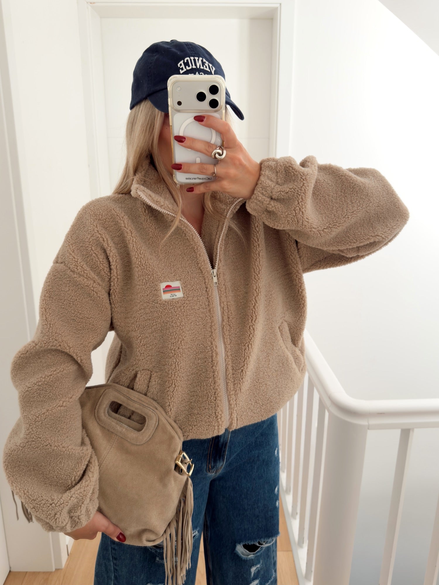 Tan Fleece Jacket Blue Jeans Outfit Idea Tan Fleece Jacket Blue Jeans Outfit Idea — Fleece Jacket Outfits