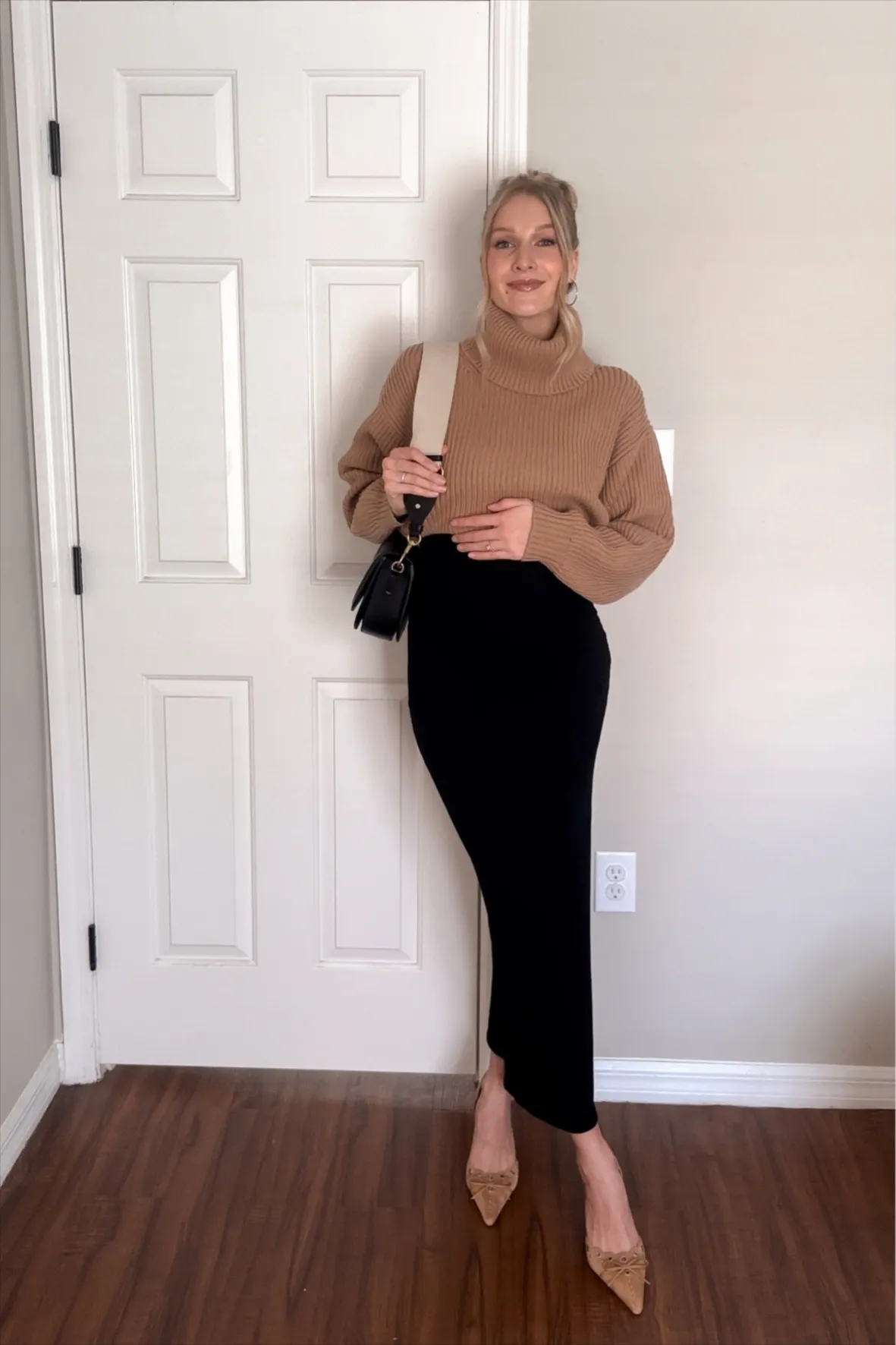 Pointed-Toe Pumps Outfit Idea — Winter Maternity Outfits