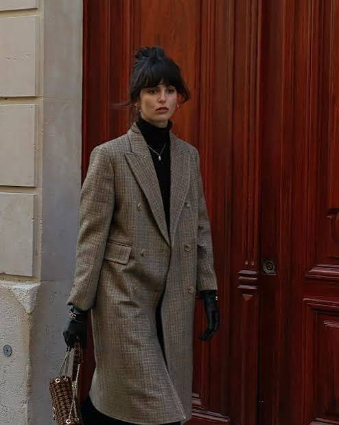 Grey Patterned Double-Breasted Coat with Black Turtleneck and Gloves — Paris Winter Outfits