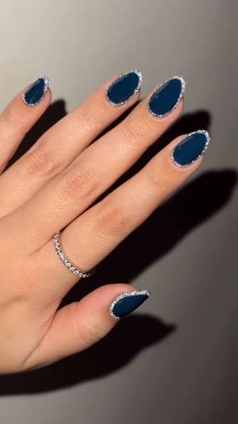 Nude Brown Abstract Line Almond Nails Nude Brown Abstract Line Almond Nails — classy simple nail designs