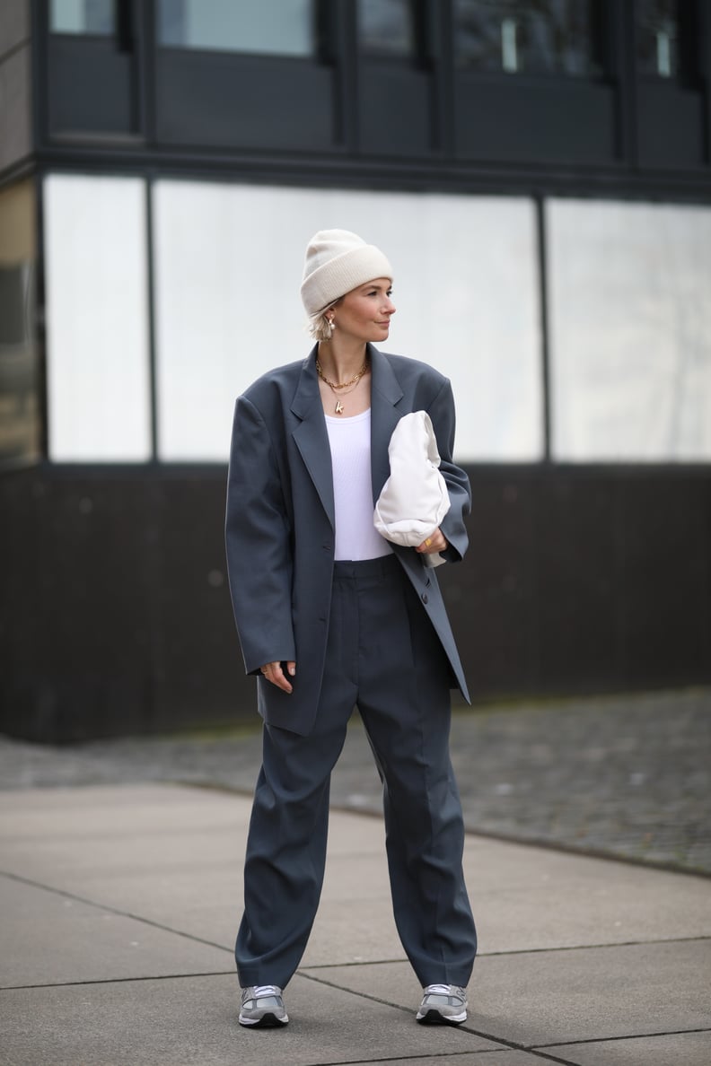 White Knit Beanie with Oversized Grey Suit and Sneakers White Knit Beanie with Oversized Grey Suit and Sneakers — Beanie Outfits