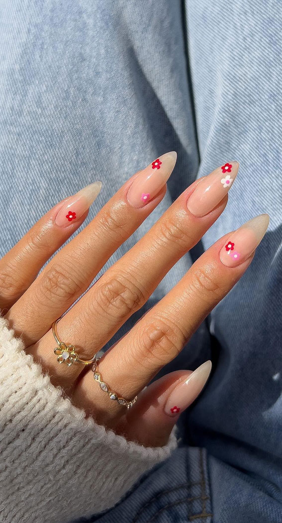 Delicate Floral Long Stiletto Nails Delicate Floral Long Stiletto Nails — easy nail designs