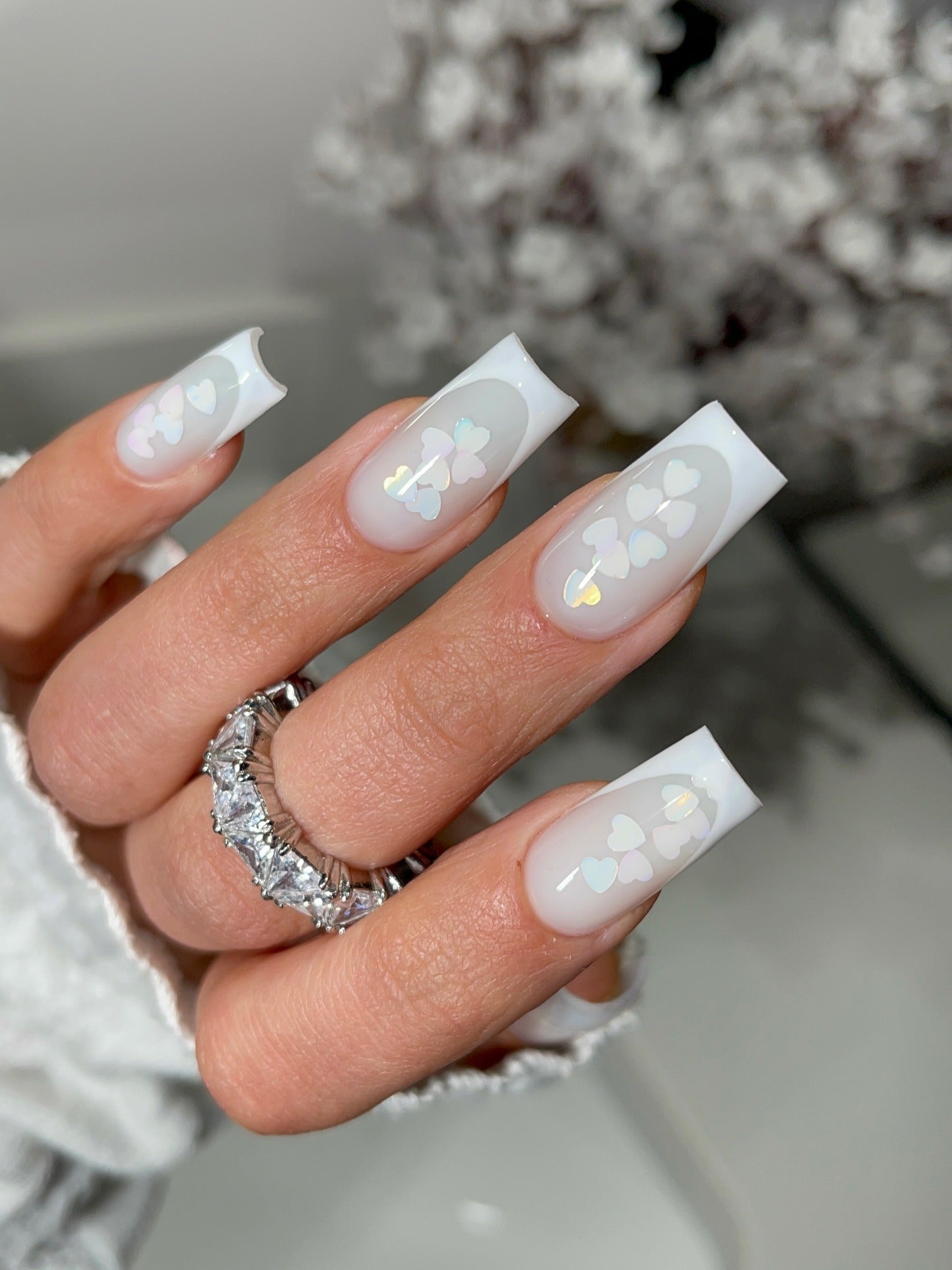 Shimmer Milky White Stiletto Nails Shimmer Milky White Stiletto Nails — Milky White Nails