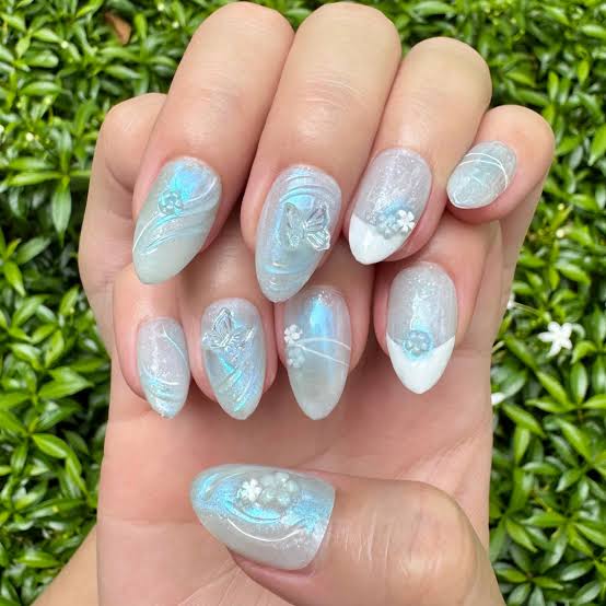 Ethereal 3D Butterflies and Pearls Ethereal 3D Butterflies and Pearls — Winter Wonderland Nails