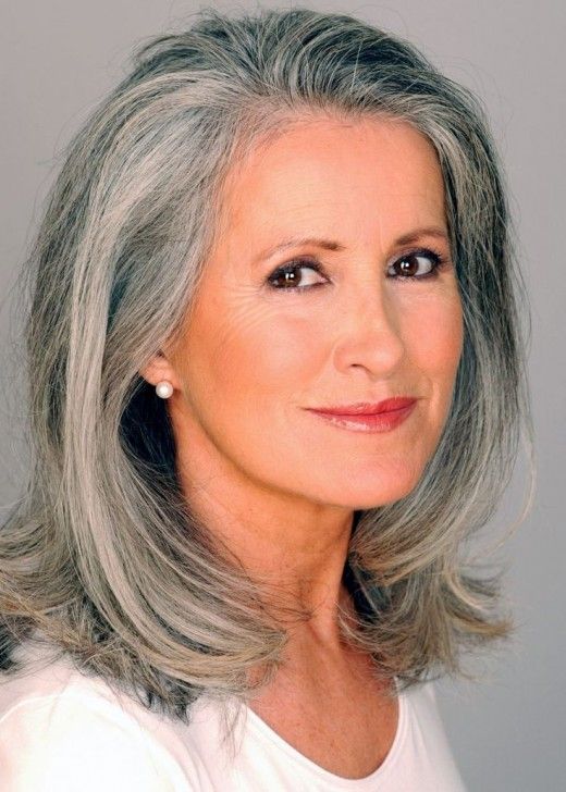 Natural Grey Wavy Lob — Winter Hair Colors for Women Over 60
