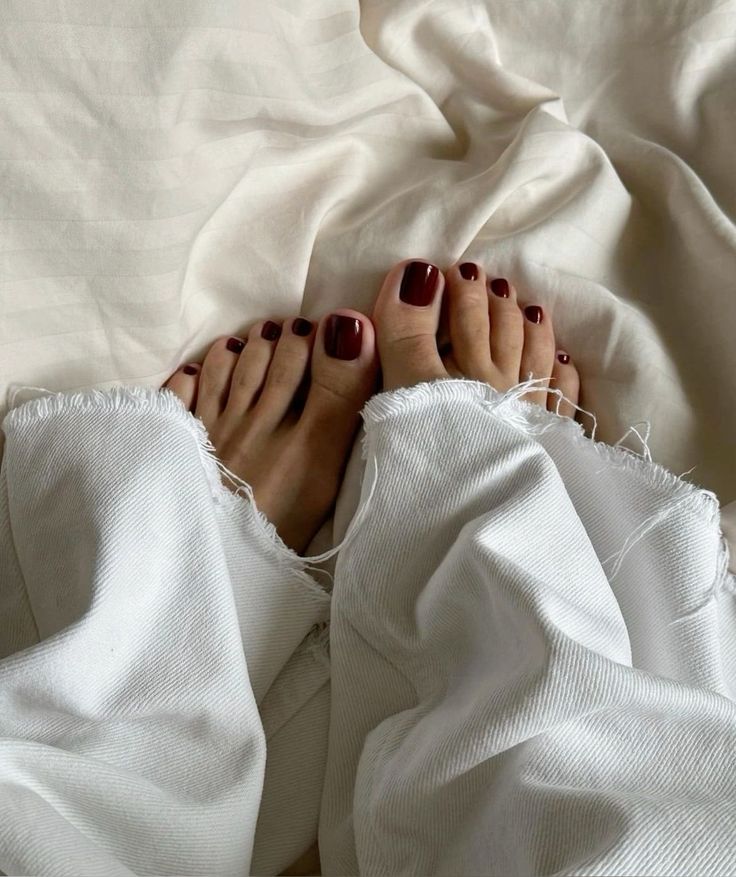 Glossy Deep Burgundy with Denim Texture Glossy Deep Burgundy with Denim Texture — Winter Pedicure Colors