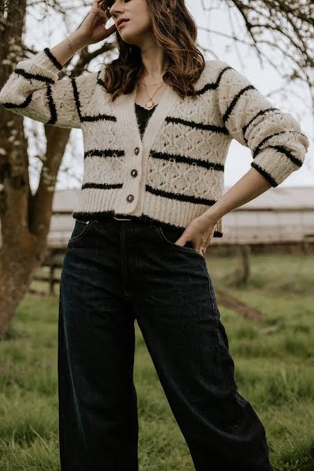 Cream and Black Striped Cropped Cardigan with Wide-Leg Jeans — Cardigan Outfits