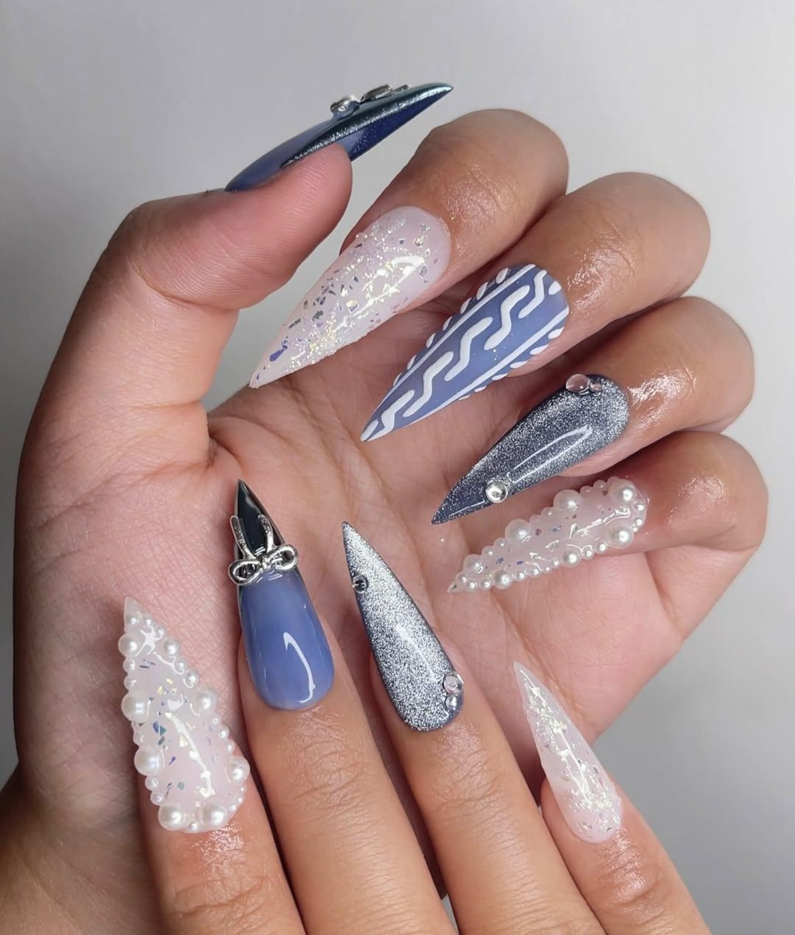 Periwinkle Blue Stiletto With 3D Elements Periwinkle Blue Stiletto With 3D Elements — Winter Stiletto Nails