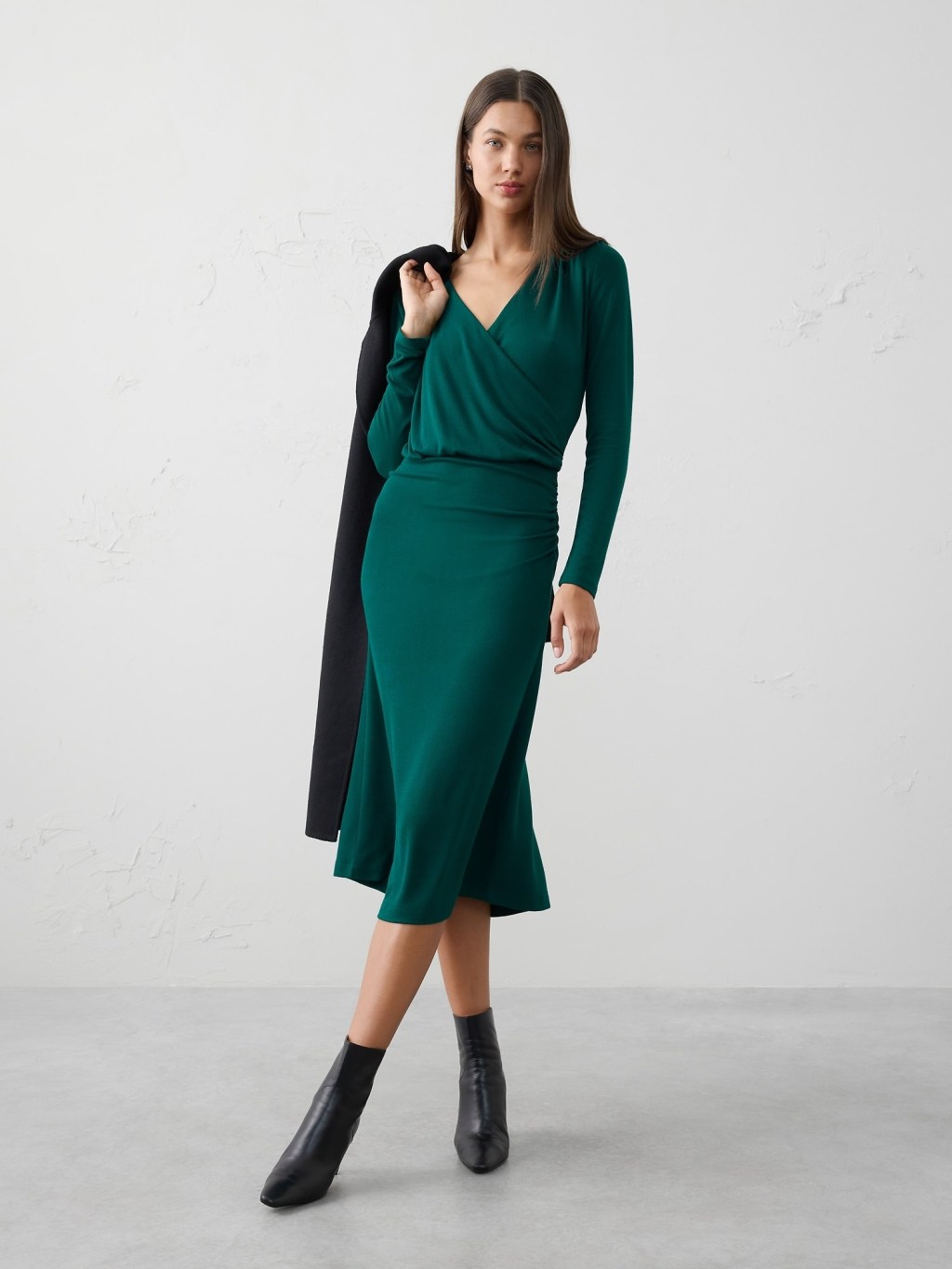 Emerald Green Ruched Wrap Dress with Ankle Boots Emerald Green Ruched Wrap Dress with Ankle Boots — Dressy Winter Outfits