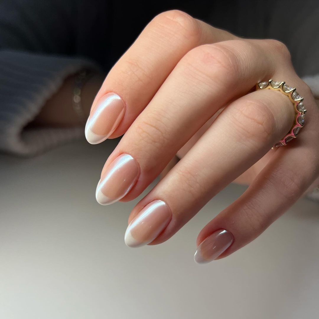 Visual Idea — Medium Oval Nails With A Sheer Visual Idea — Medium Oval Nails With A Sheer — Winter Oval Nails