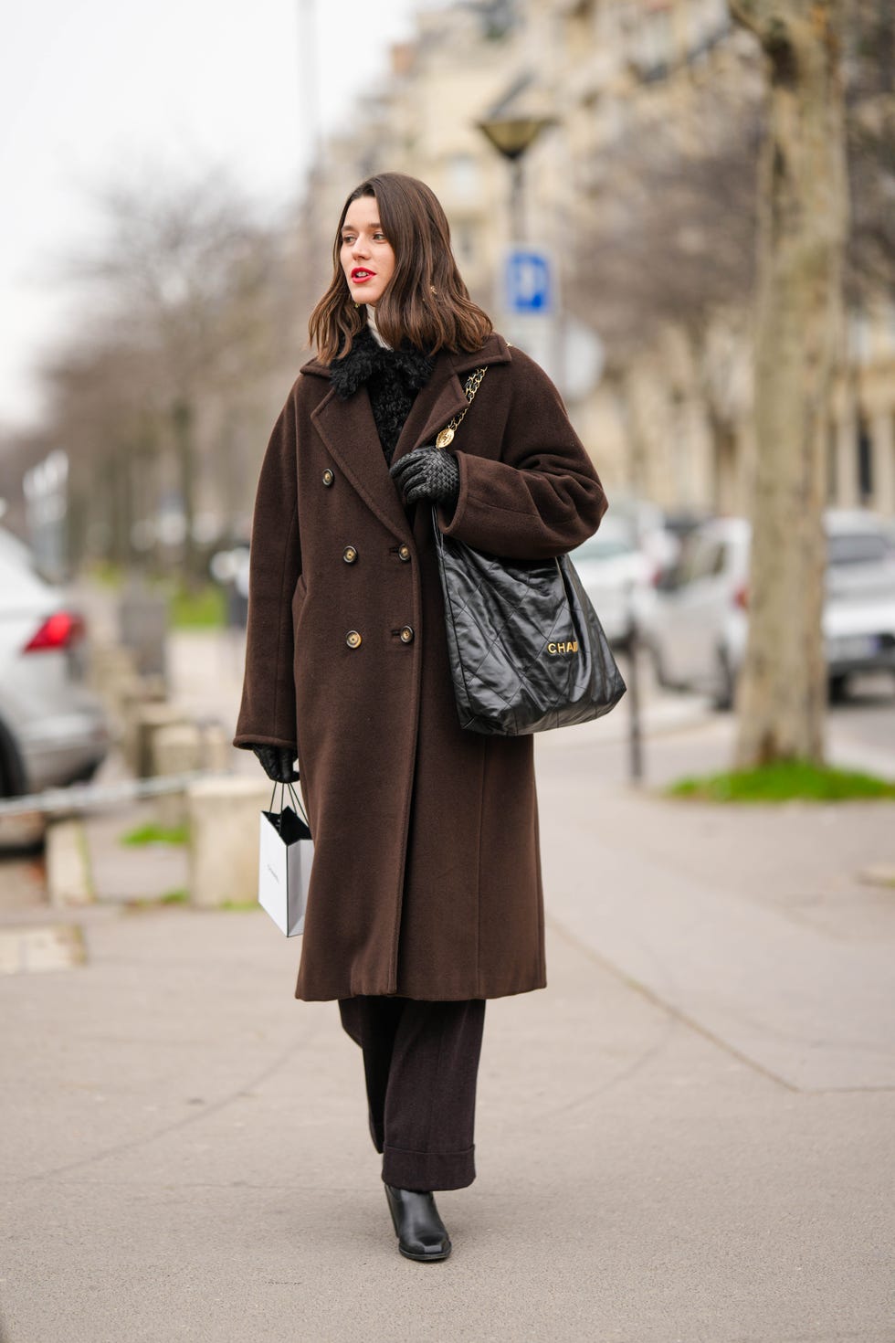 Work Casual Outfit Idea Work Casual Outfit Idea — Neutral Winter Outfits