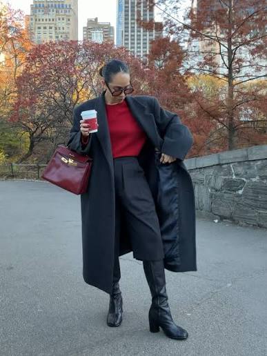 Long Black Coat with Red Sweater and Burgundy Bag for a Bold Fall Look Long Black Coat with Red Sweater and Burgundy Bag for a Bold Fall Look — Fall to Winter Outfits