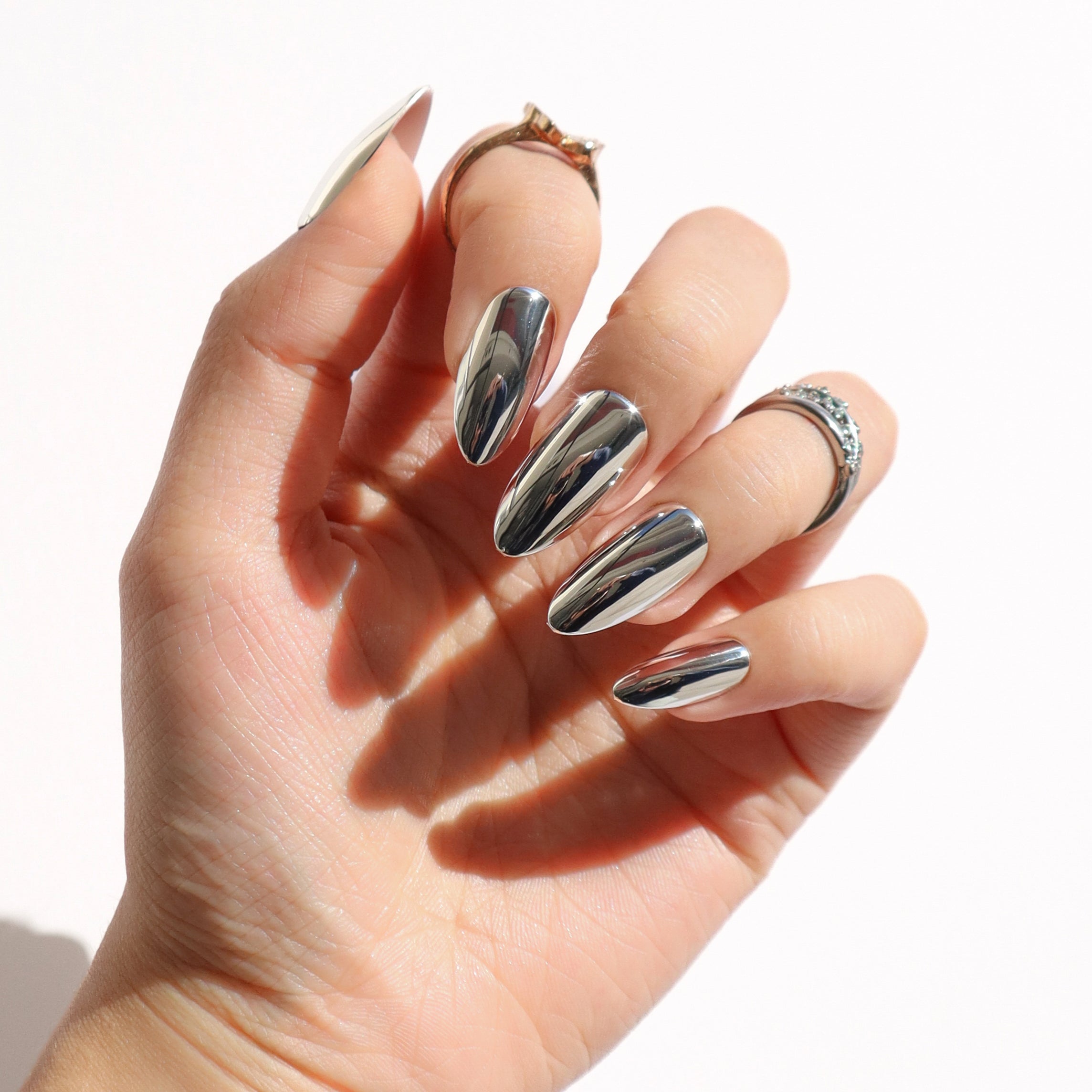 Medium Almond Chrome Tips Fade Medium Almond Chrome Tips Fade — Silver Chrome Nails