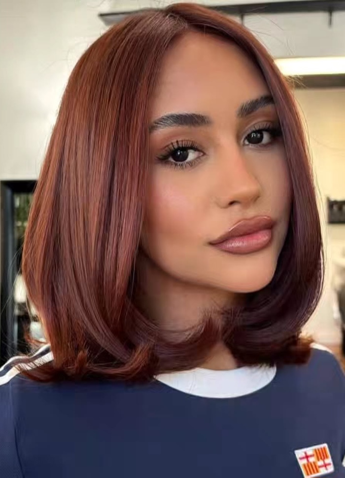 Sleek Collarbone Bob Copper Mahogany — Winter Bob Haircuts