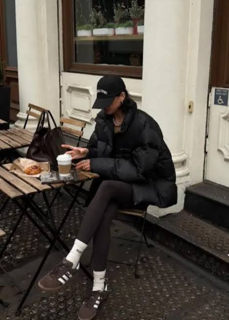 Black Puffer Jacket and Leggings with Brown and White Sneakers Black Puffer Jacket and Leggings with Brown and White Sneakers — Winter Outfits with Sneakers