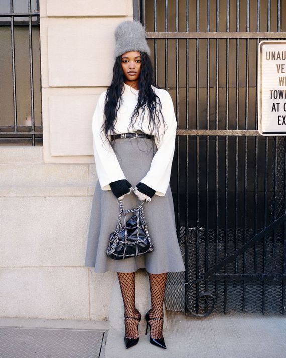 Grey A-Line Midi Skirt with a Statement Faux Fur Hat Grey A-Line Midi Skirt with a Statement Faux Fur Hat — Winter Work Outfits
